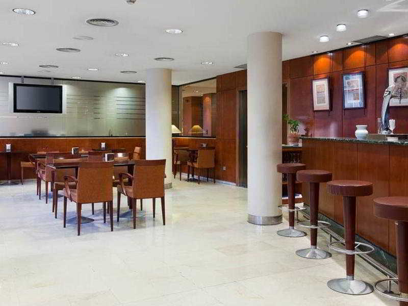 מלון Nh Ciudad De סנטנדר מראה חיצוני תמונה